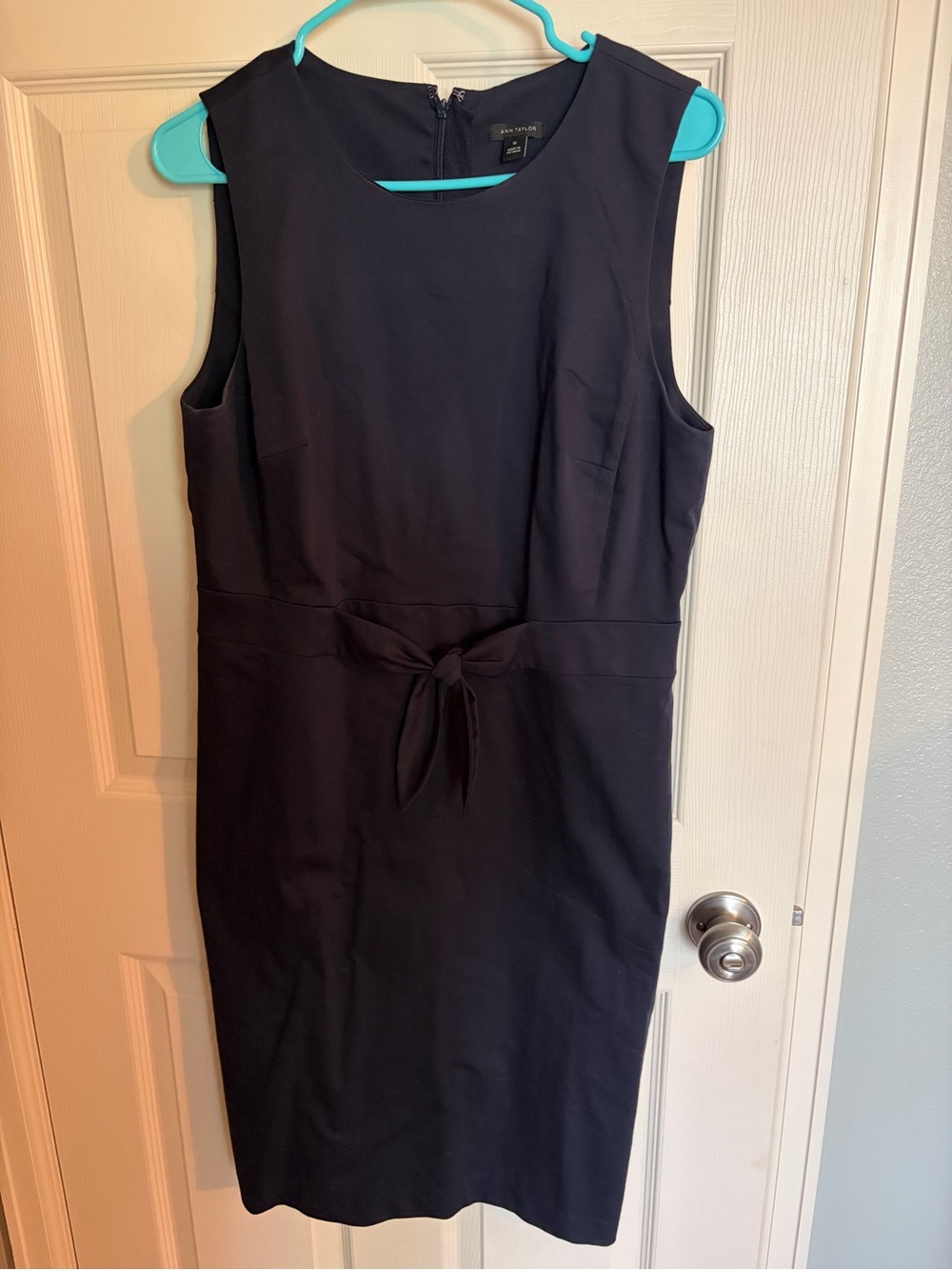 Ann Taylor Navy Sleeveless Tie-Front Sheath Dress